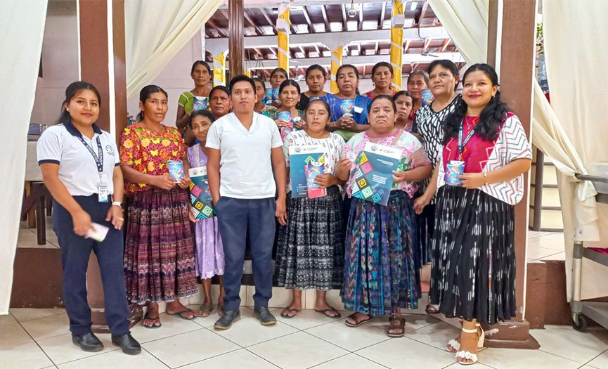 Asociación AMA inicia con los campamentos de formación interactiva en la zona sur de Petén con abuelas comadronas de Chacté, San Luis, Petén